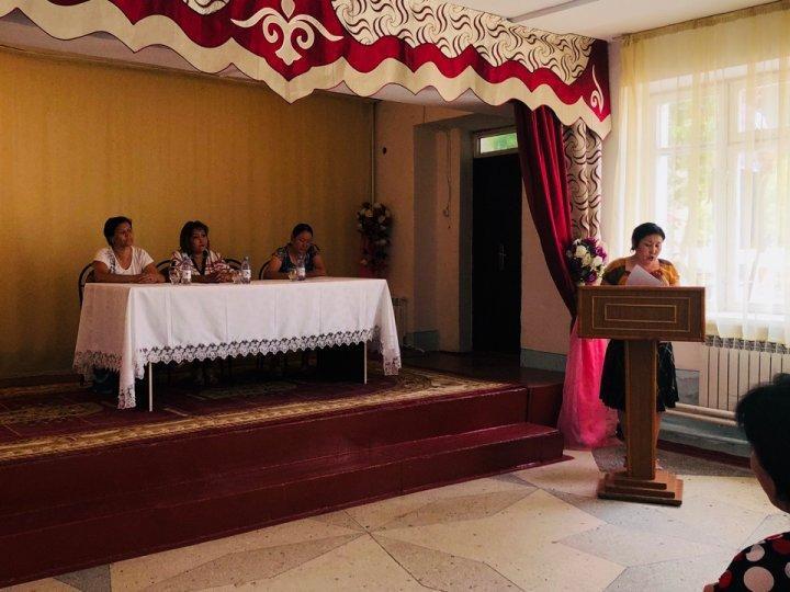 Мектепішілік жалпы ата аналар жиналысы